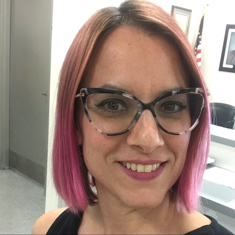 Meet your Posher, Jennifer